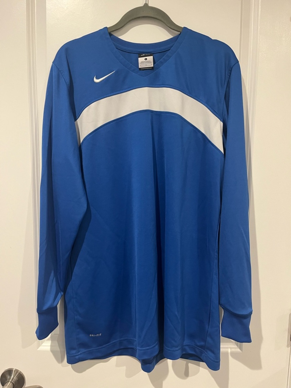 Nike Royal Blue Dri-Fit Long-Sleeve Athletic Jersey with White Chest Stripe